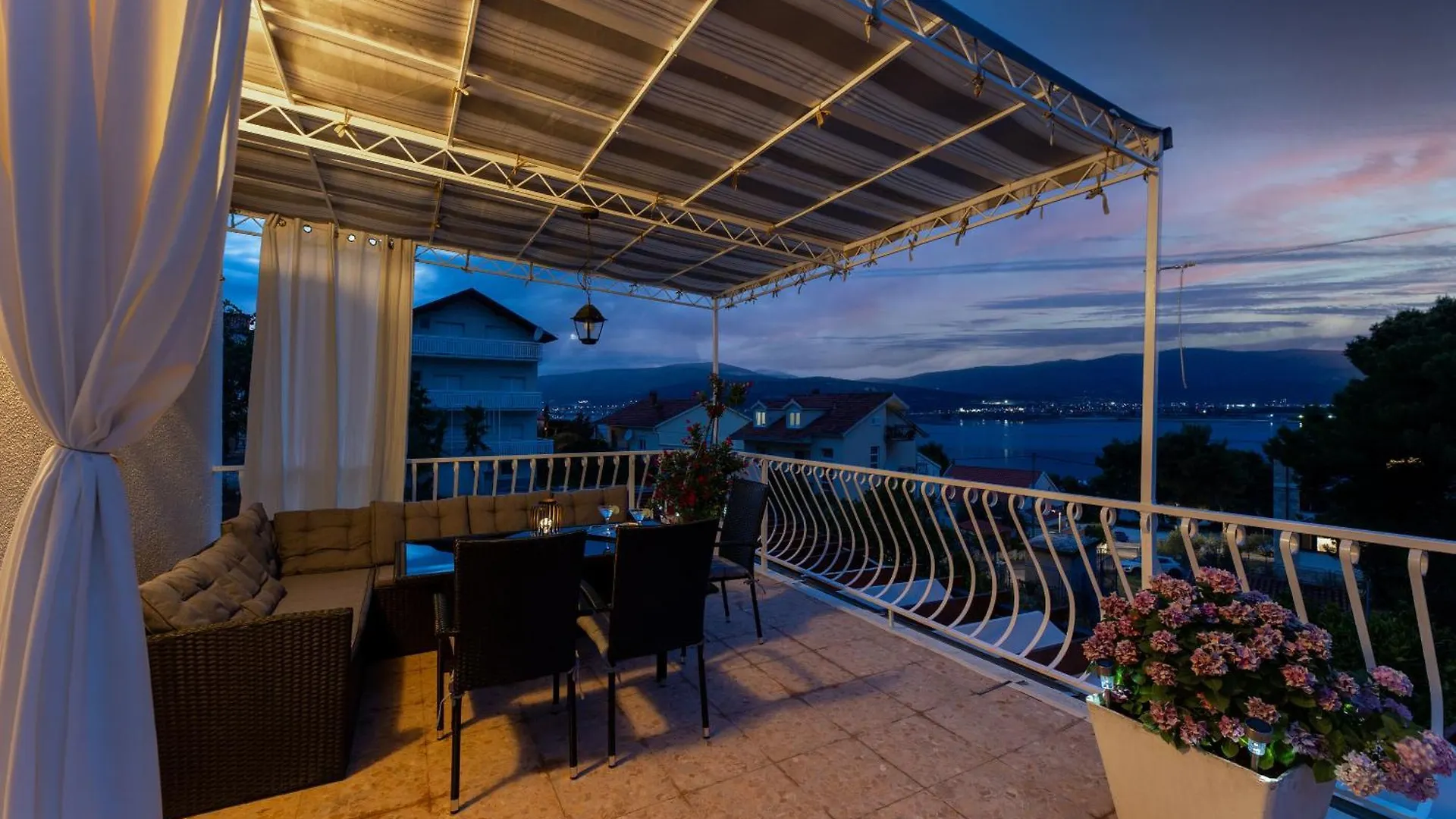 Apartment Adria Traù Croazia